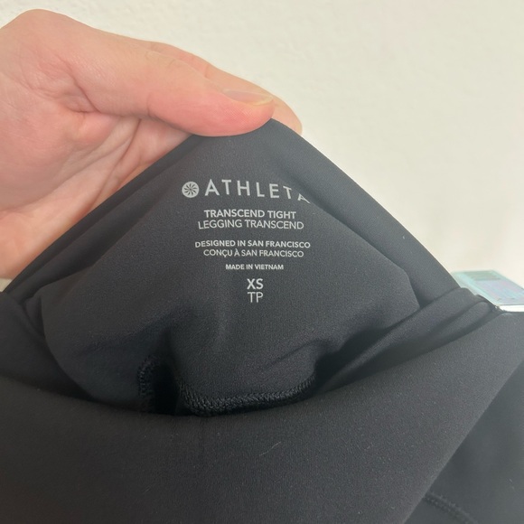 NWT Athleta Black Solace Sports Bra & Transcend High Rise 7/8 Legging Set - Picture 11 of 11